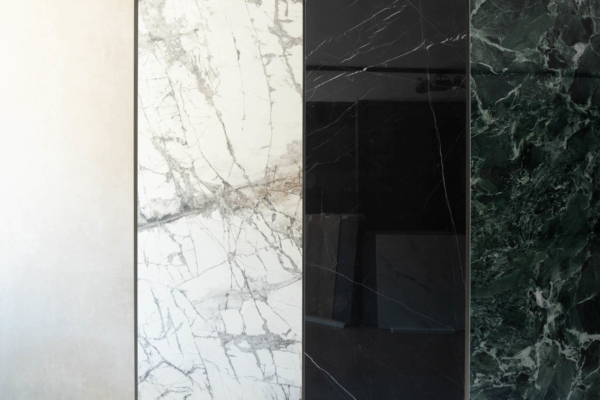 Carrelage imitation marbre grand format à notre exposition
